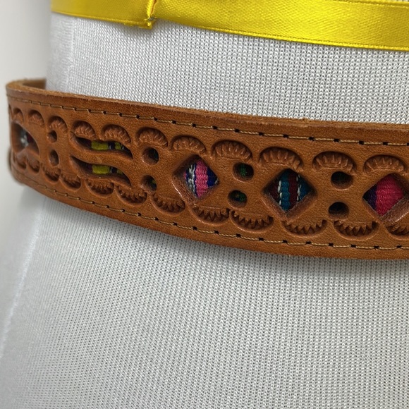 VINTAGE ETHNIC Leather belt , Size 30 - Picture 8 of 8